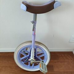 ★追加値下げ！★【早いもの勝ち！大幅値下げ！】ブリヂストン 一輪車 16インチ スケアクロウ SCW16 ラベンダー の画像