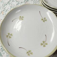 お譲り先決まりました　　　　　　　ありがとうございました　　　　　　　　　　　　　　　　　　　　　　　　✽8/16㈯~8/23㈯ 3サイズの食器の画像