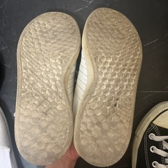 adidasスニーカーの画像