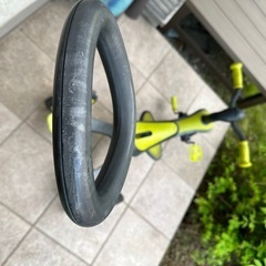 幼児三輪車の画像