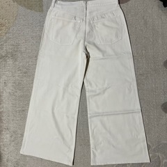 新品未着用品　ドレープワイドフレアジーンズ(ユニクロ)の画像