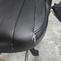 ゲーミングチェア差し上げます。の画像