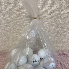中古品 自宅練習用ゴルフボール23個の画像