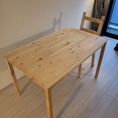  IKEA 椅子とテーブル販売中 – 引き取り可能 – 2024...