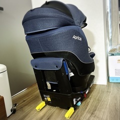 
クルリラプレミアムAB isofix +抱っこ紐の画像