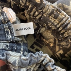 JUNKO グレー ロゴプリント 半ズボン　100㎝の画像