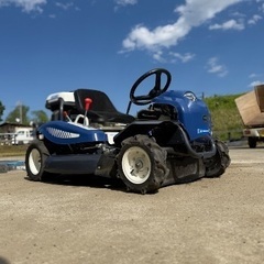 乗用草刈機　ISEKI RM883の画像
