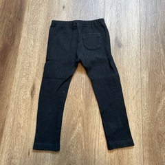 UNIQLO スパッツ　ズボン　100㎝の画像
