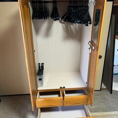 【無料】洋服ダンスお譲りします（引き取り限定）の画像