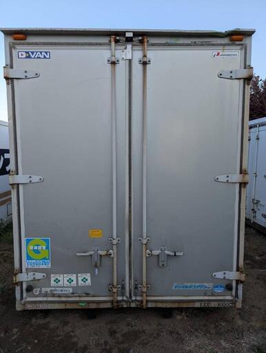 アルミコンテナ☆安心の鍵付き☆