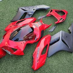 CBR1000RRSC57前期型の外装フルセットの画像