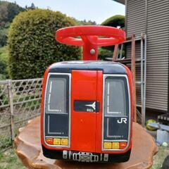 ブリキの電車の画像