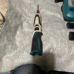 マキタ充電式ペンインパクトドライバ