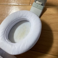 Beats Solo 2 ヘッドホン ホワイトの画像