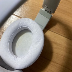 Beats Solo 2 ヘッドホン ホワイトの画像