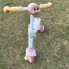 アンパンマンスクーター三輪車外乗りおもちゃ外遊びに
