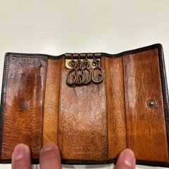 TAKEO KIKUCHI キーケースの画像