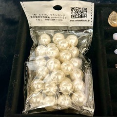 ハンドメイドに！！12mm パール素材 穴無し 29個の画像
