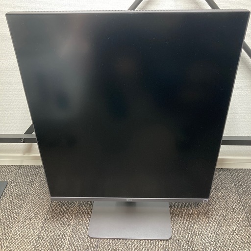 LG 28MQ750-C