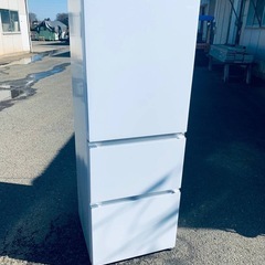 EJ5303番✨ヤマダ✨冷凍冷蔵庫 ✨YRZ-F36K