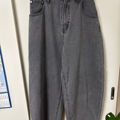 デニム　バルーンパンツ　レディース