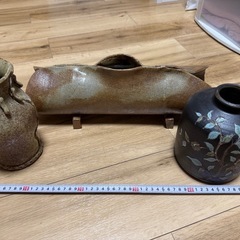 決まりました   籐の椅子＆花瓶3個の画像