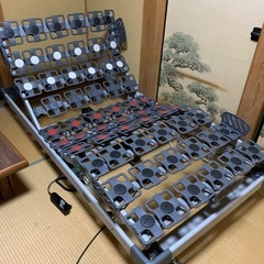 オマケ付き‼️テンピュール電動リクライニングベッドキャスター付き‼️の画像