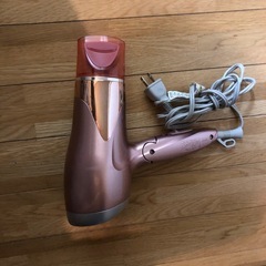 ドライヤーの画像