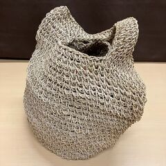 丸底・編みトートバッグの画像