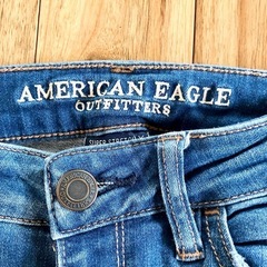AMERICAN EAGLE ダメージデニムＳサイズの画像
