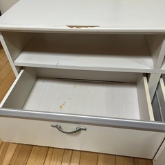テレビ台の画像