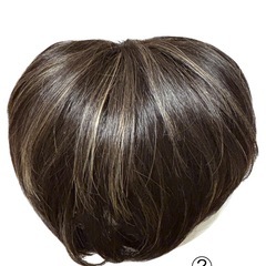 美品✨レディース用 ウィッグ2種類
の画像