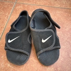 NIKE サンダル