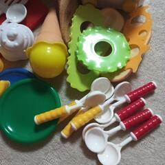ままごとセット☆破損ございます。の画像