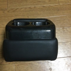 ハイエーススタイッシユドリンクホルダー中古の画像