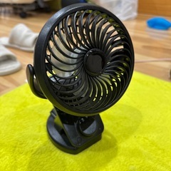 卓上扇風機 首振り機能
