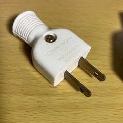 電源プラグ　コネクタ　ひと組の画像