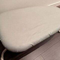 折りたたみ式アイロン台