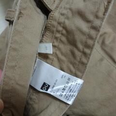 GU　パンツ　ベージュ　Sサイズの画像