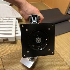 エルゴトロン　モニターアーム　クランプ式の画像