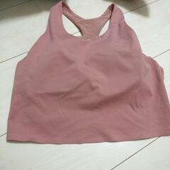 ユニクロ　スポブラ　パット縫い付けタイプ　Мサイズ　ヨガ