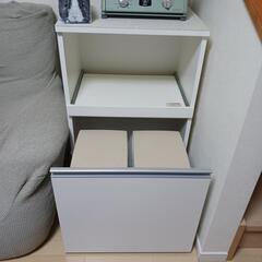 リサイクルボックス付きレンジ台の画像