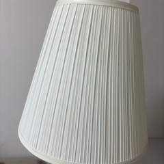 IKEA フロアランプ　間接照明　ÅRSTID オースティード　の画像