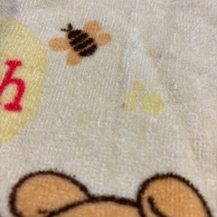 新古品　プーさん　ハンドタオルの画像