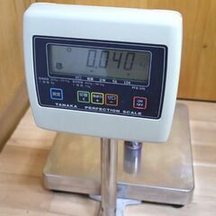 【取置中】米も量れるハカリ　古いけど高価　30kgまで