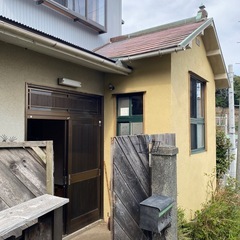 不入斗町３丁目貸家