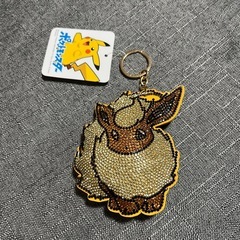 新品！　イーブイキーホルダー