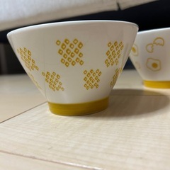 お茶碗(柄2種)の画像