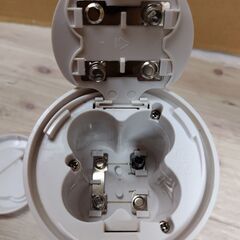 正常作動品　ELPA（エルパ）　HLH-1201　コンパクト　卓上　電池式照明　屋内照明　乾電池式なので場所を選ばず設置可能　もてなしのあかりシリーズ　アウトドア　キャンプ　LEDライト 間接照明 ナイトライト　の画像