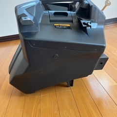 カワサキニンジャ1000 SX純正パニアケース　左側
の画像